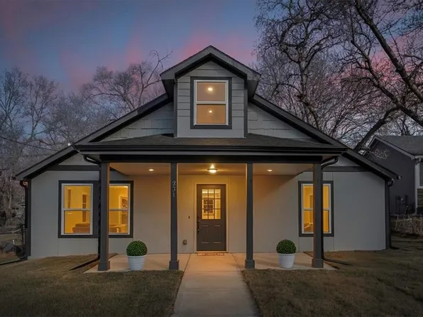 231 Coronado Rd, Bonner Springs, KS 66012