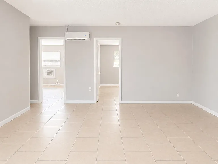 181 NW 42nd St #2 — Photo 9