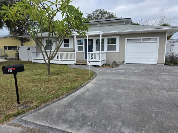 24 160th Ave, Redington Beach, FL 33708