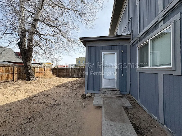 635 Cedar St #A — Photo 12