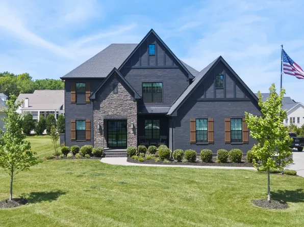 1881 Traditions Cir, Brentwood, TN 37027