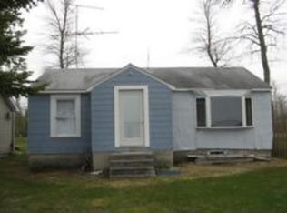 14026 Hill St, Presque Isle, MI 49777