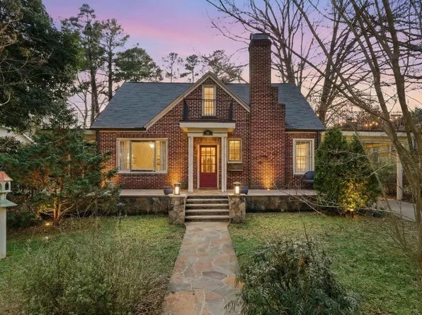 321 N Gulf St, Sanford, NC 27330