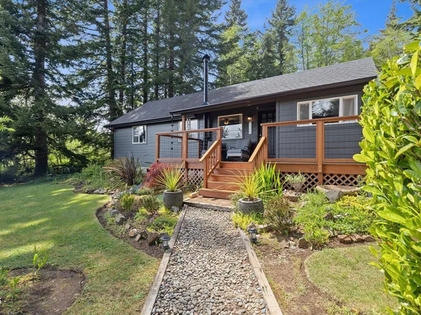 4176 N Clancy Rd, Otis, OR 97368