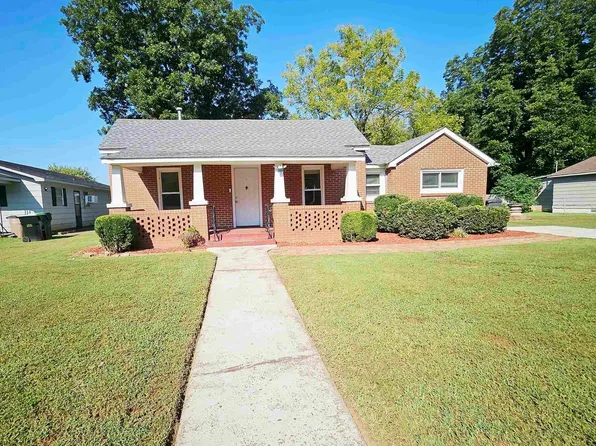509 12th Ave NW, Decatur, AL 35601