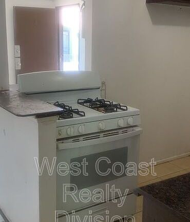 3rd image of 687 Karesh Ave APT 4