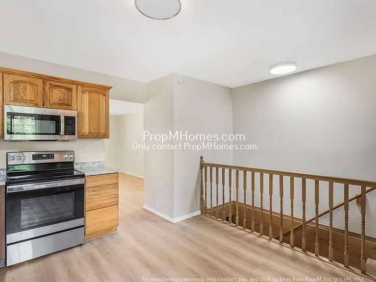 5322 SW Coronado St — Photo 6
