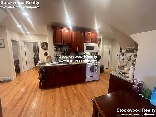 90 Lyndhurst St #5 Photo 1