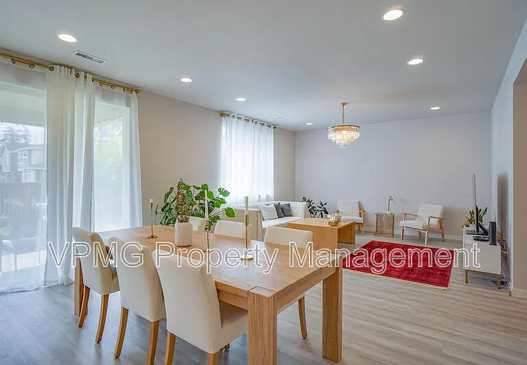 13513 NE 116th St — Photo 7
