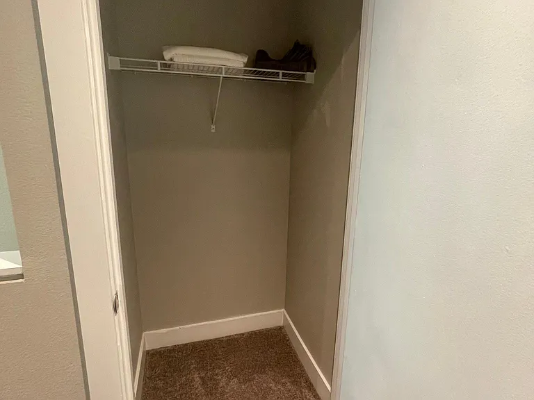 1208 E Kennedy Blvd #320 — Photo 16