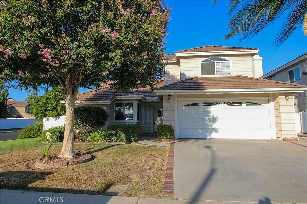 2 bed, 1298 sqft, $2,650 — Photo 1