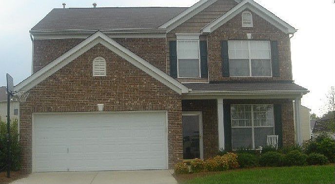 2nd image of 4531 Sedgewood Ln