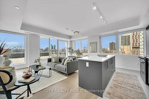 664 Spadina Ave #503 Photo 1