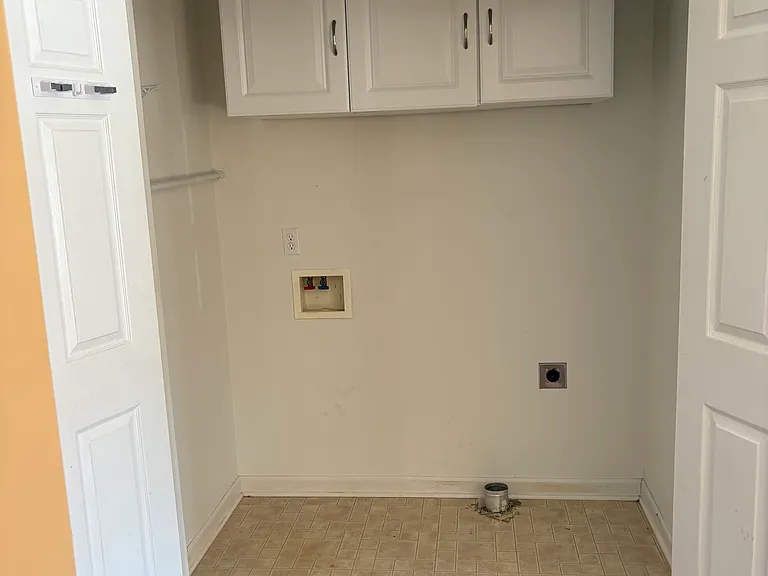 1320 Holyoke St — Photo 7