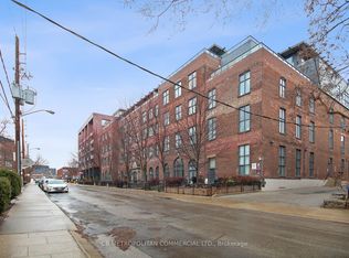 363 Sorauren Ave #405, Toronto, ON M6R3C1