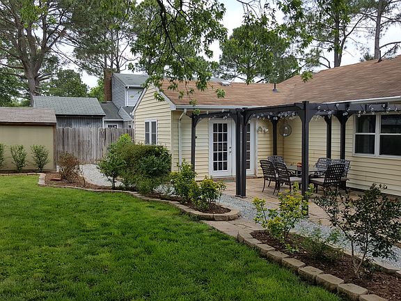 4th image of 5453 Beaufain Blvd