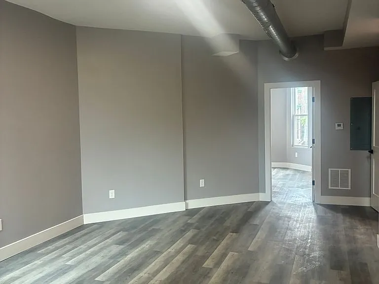 3309 Juliet St — Photo 3