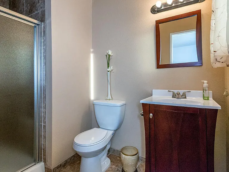 345 E Encore Dr — Photo 10