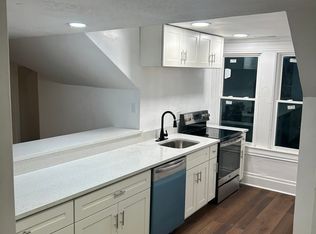 138 Highland Ave APT 4, Pittsburgh, PA