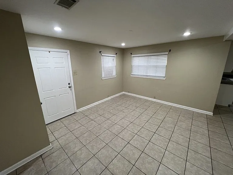 3280 Crestaire Dr — Photo 5