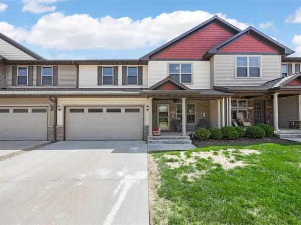 414 Churchill Dr, North Liberty, IA 52317