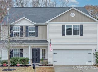 821 Joselynn Dr, Gastonia, NC 28054