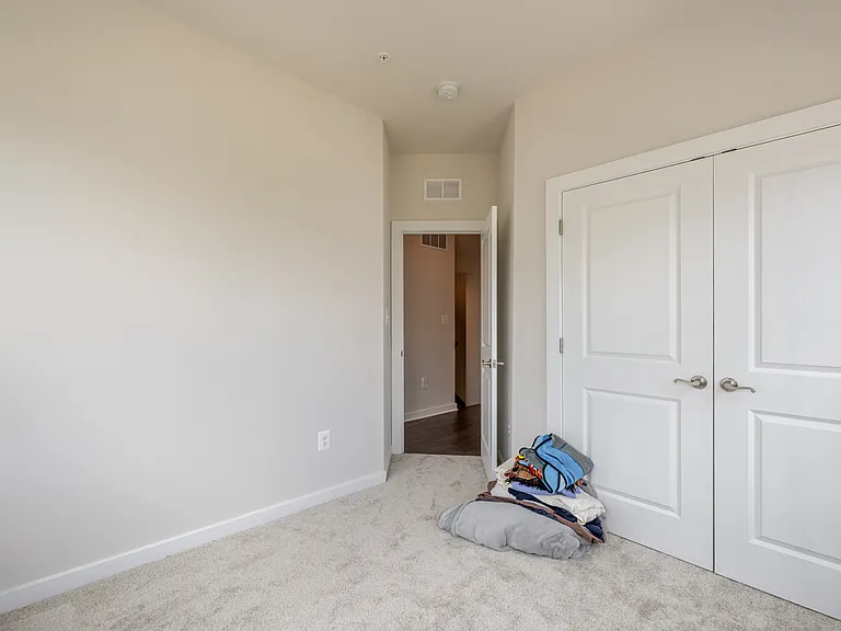 2513 River Terrace Rd — Photo 35
