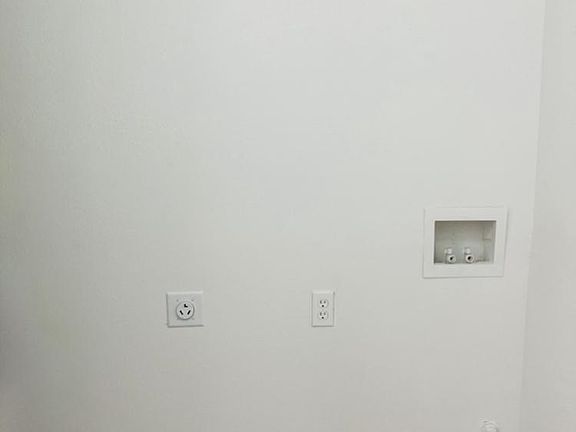 4th image of 28087 Washington Ave #A