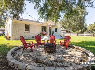 1706 Hogarth St, Beaufort, SC 29902