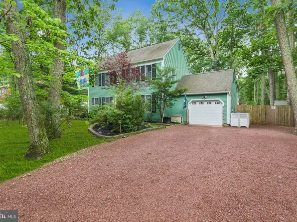 13 Plymouth Ct, Tabernacle, NJ 08088