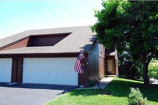 1st image of 586 Echo Ct