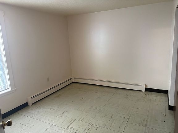 4th image of 3 Sumner Ave APT 1