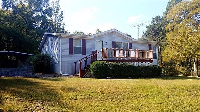 1st image of 320 Pine Lake Dr