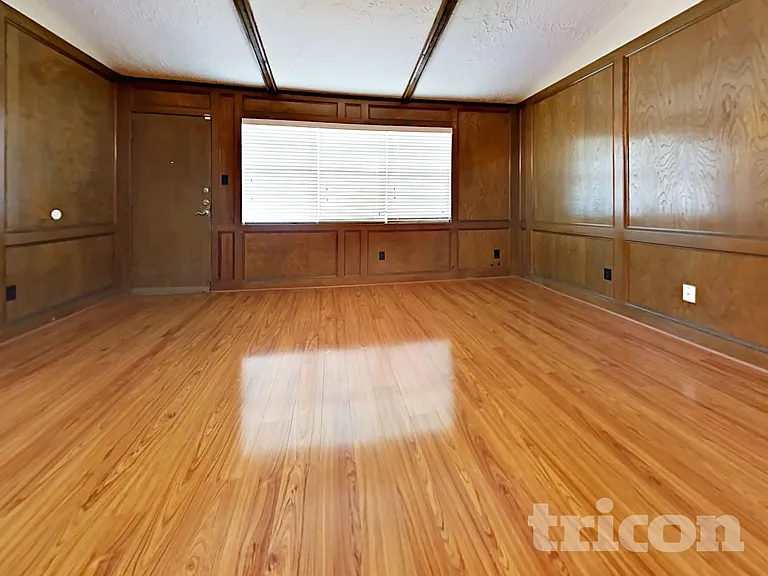 1838 Turtle Creek Dr — Photo 3