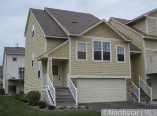 1587 Fox Hunt Way, Victoria, MN 55386