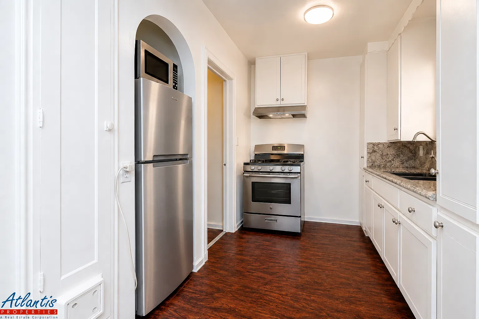 1 bed, 613 sqft, $2,595 — Photo 3