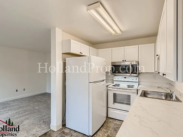 2621 SE 174th Ave #A — Photo 10