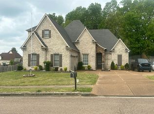 1603 Stable Run Dr, Cordova, TN 38016