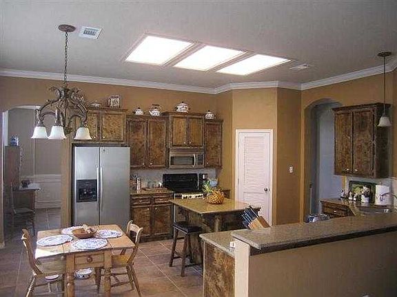 5th image of 2550 Sunflower Ln