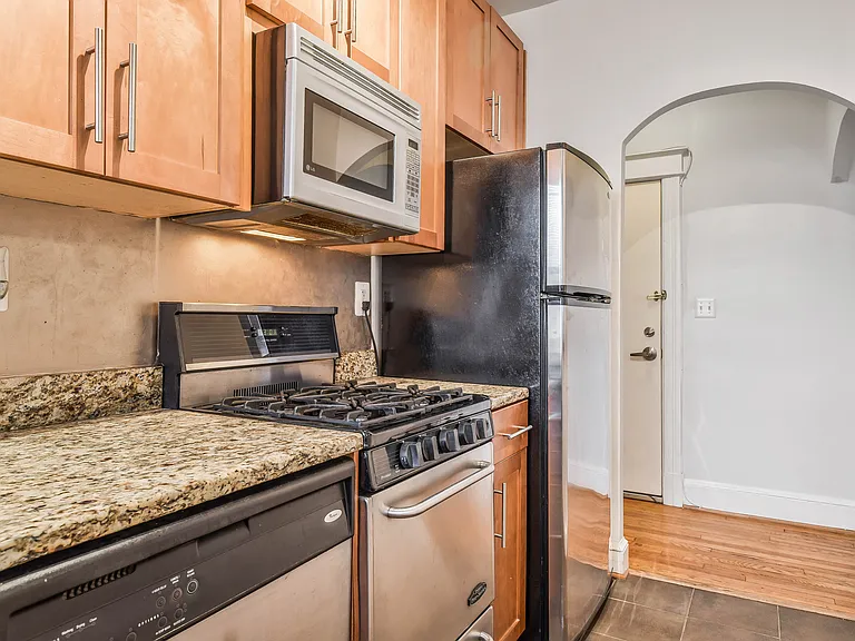 6645 Georgia Ave NW #103 — Photo 9