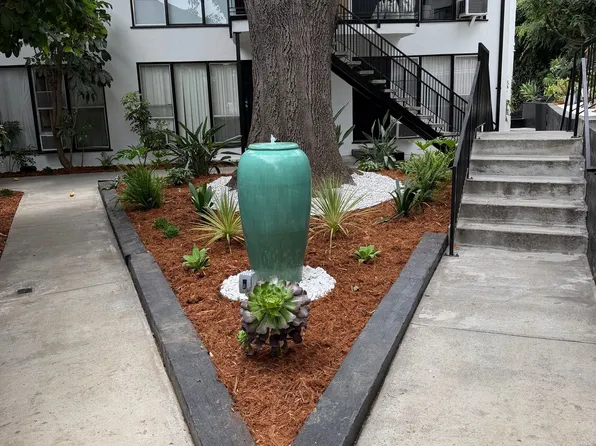 The Claire Manor Apts