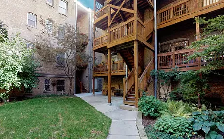 547 W Surf St #B — Photo 17