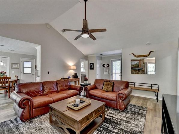 1132 Owen Cir