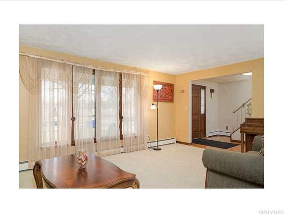 3rd image of 48 Elmsford Dr