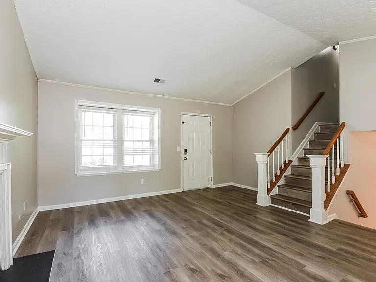 10305 Virginia Pine Ln — Photo 7
