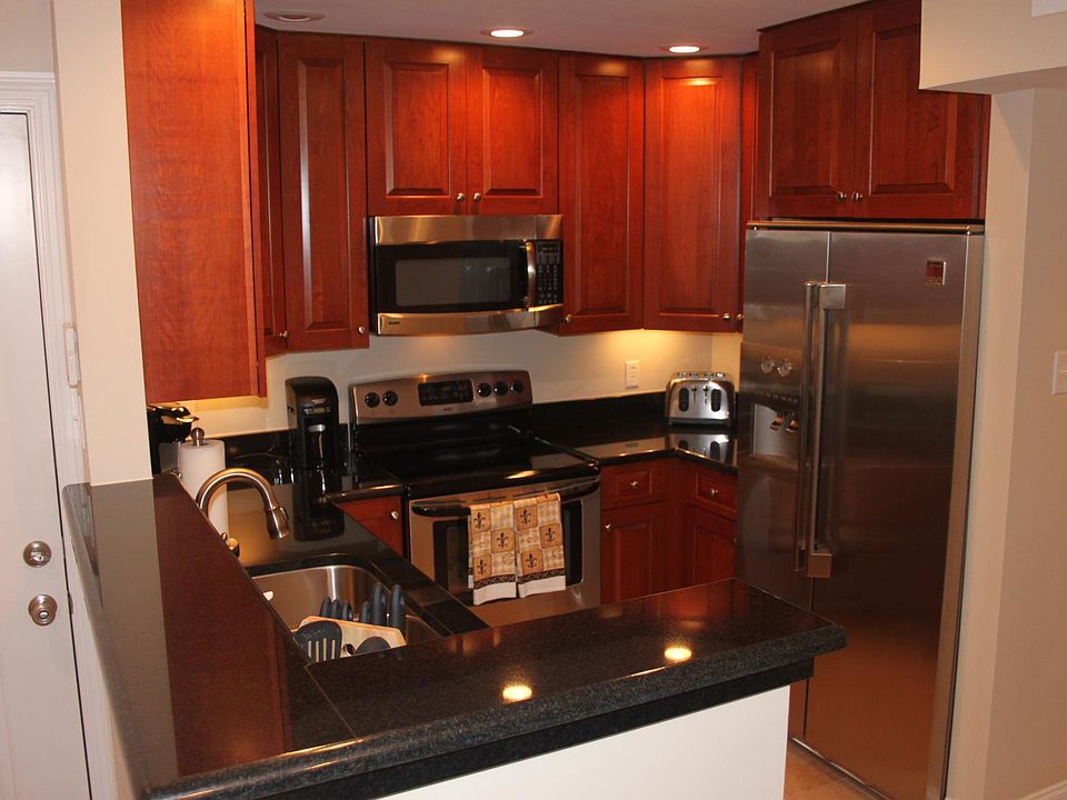 1st image of 500 Lake Marina Ave APT 424
