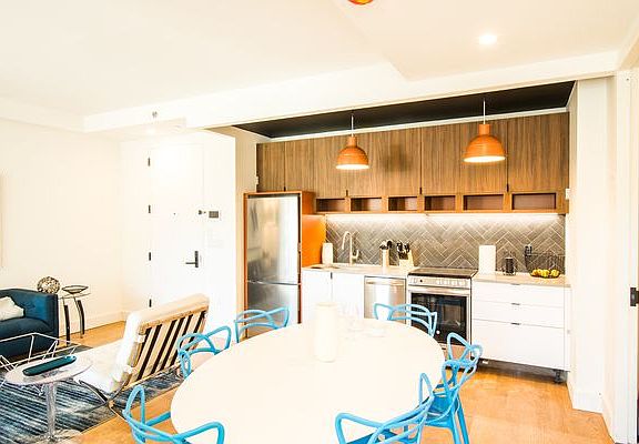2nd image of 824 Lexington Ave #4G