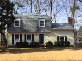 1524 Warminster Dr, Midlothian, VA 23113