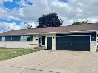 224 Main St, Norway, MI 49870