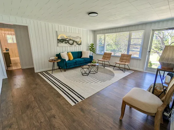 5555 Bush Rd, Atlanta, GA 30349